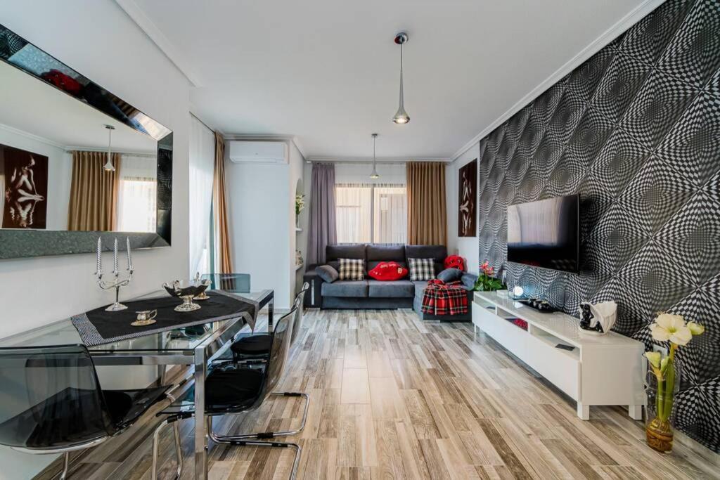 La Perla De Torrevieja Apartman Kültér fotó